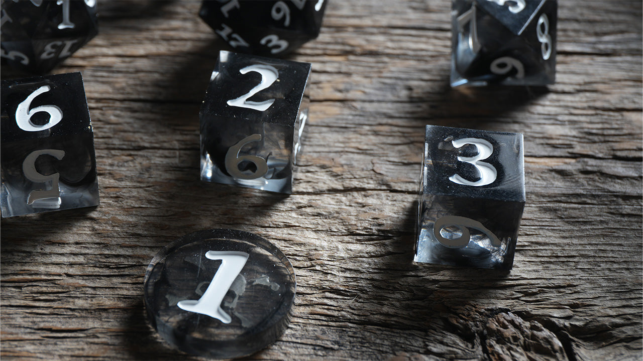 Resin Dice - Jolly Roger 12pc